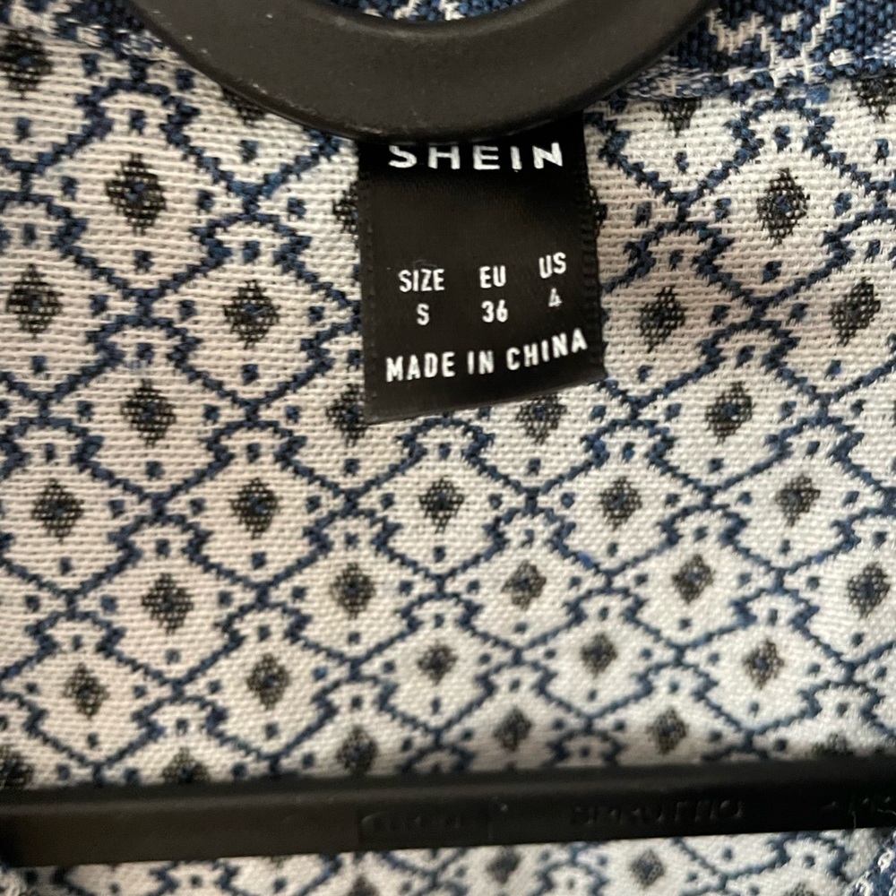 Long light button jacket - Picture 3 of 6